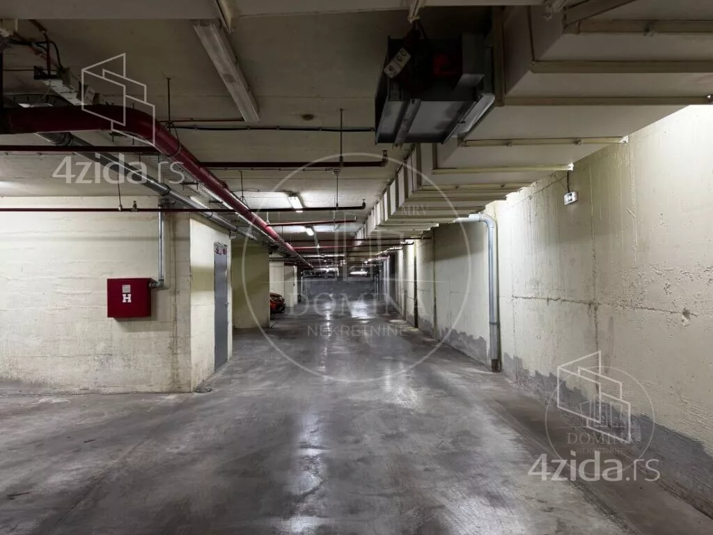 Garaža/Parking | 4zida