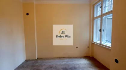 Šantićeva | 4zida.rs