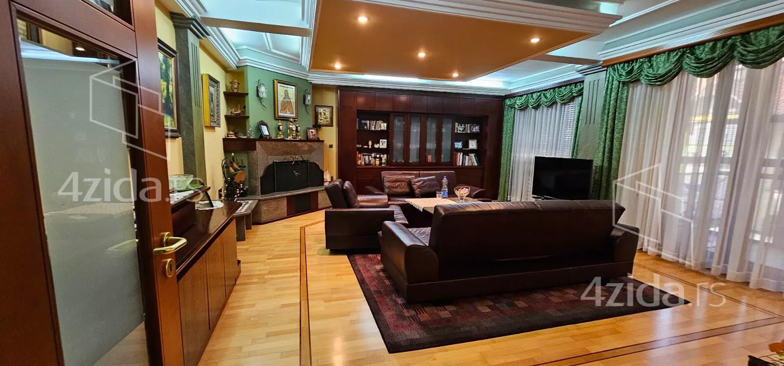 Petosoban stan | 4zida