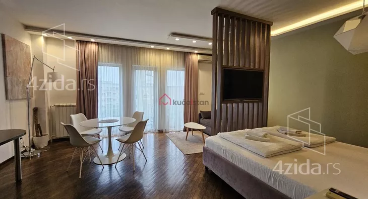 Petosoban stan | 4zida