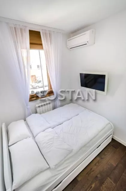 Urosa Martinovica | 4zida.rs