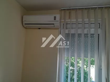 Hadži Ruvimova | 4zida.rs