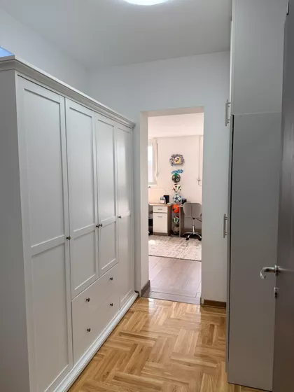 Ljube Danilovića 28 | 4zida.rs