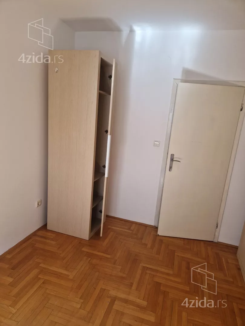 Kancelarija | 4zida