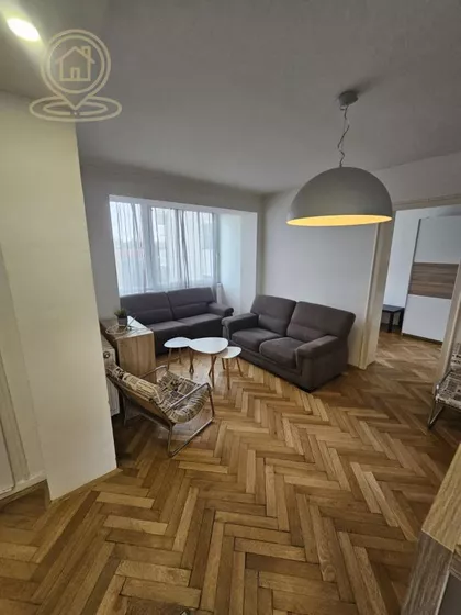 Stari Grad | 4zida.rs