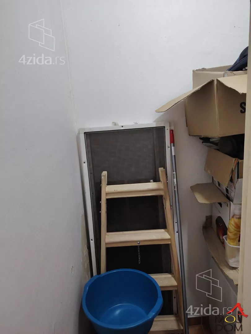 Četvoroiposoban stan | 4zida