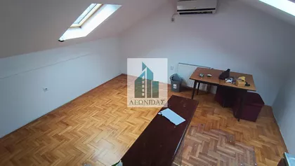 Božidar Adžija | 4zida.rs