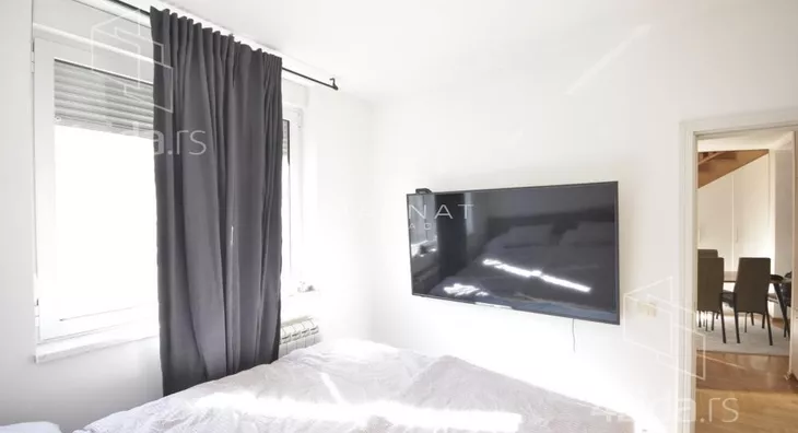 Četvoroiposoban stan | 4zida