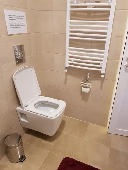 Ilije Ognjanovića 28 | 4zida.rs