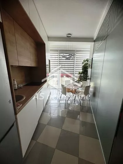 Vukov Spomenik | 4zida.rs