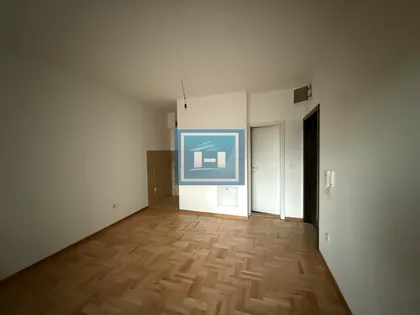 Vašarište | 4zida.rs