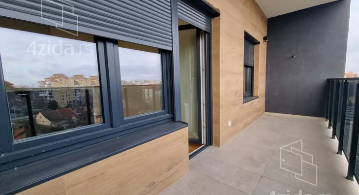 Troiposoban stan | 4zida