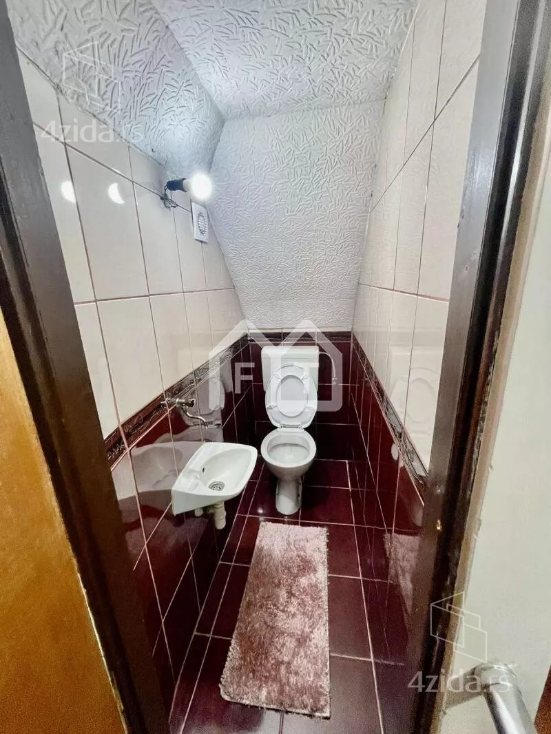 Četvoroiposoban stan | 4zida