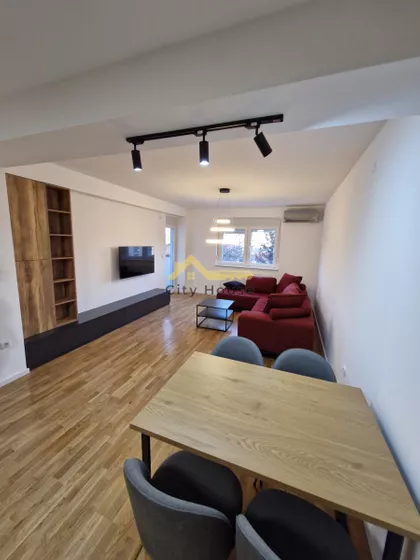 Crveni Krst | 4zida.rs