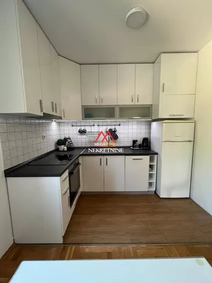 Heroja Pinkija | 4zida.rs