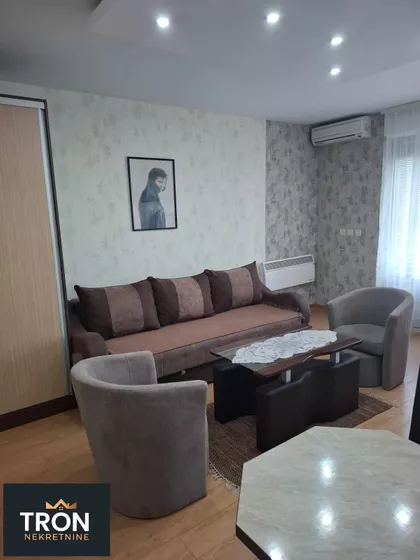 Nemanjina 15V | 4zida.rs