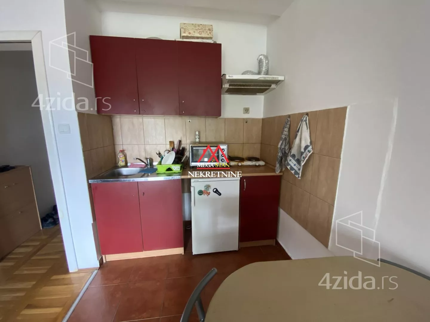 Garsonjera | 4zida