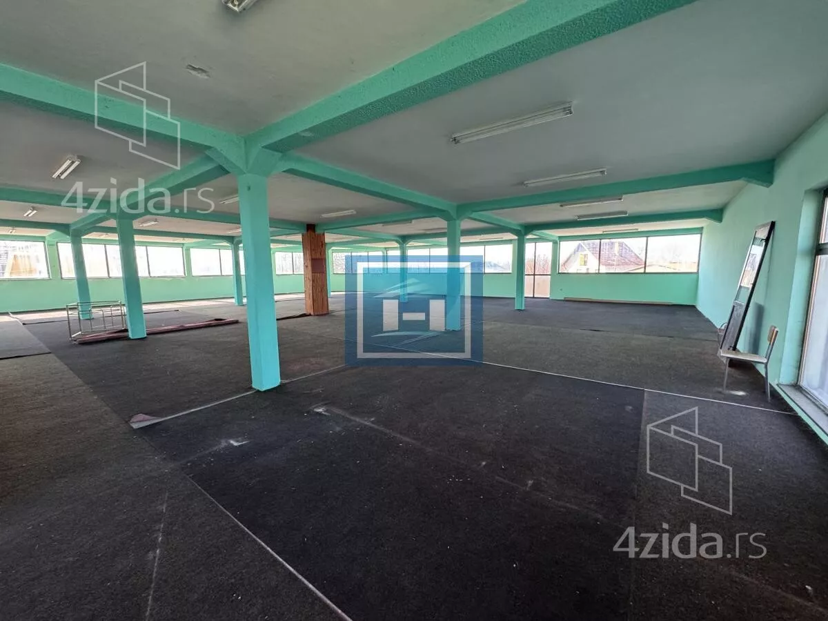 Poslovni prostor | 4zida