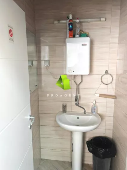 Dom Zdravlja | 4zida.rs