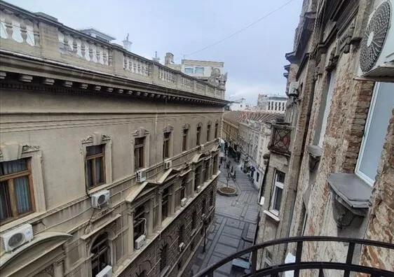 Četvoroiposoban stan | 4zida