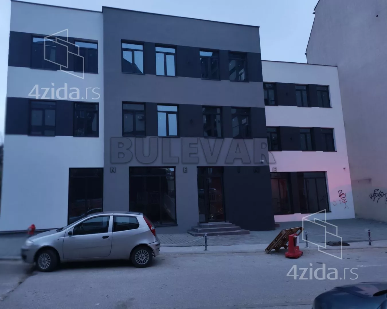 Lokal | 4zida