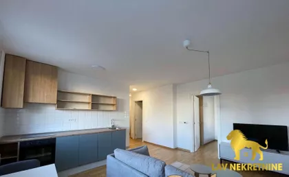 LAZE LAZAREVIĆA | 4zida.rs