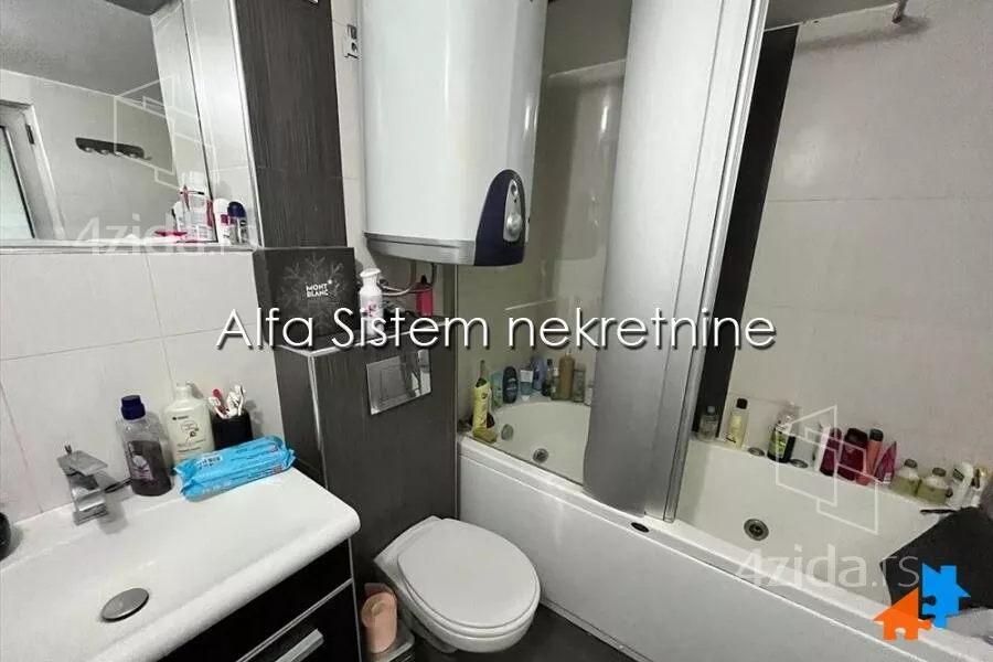 Petosoban stan | 4zida