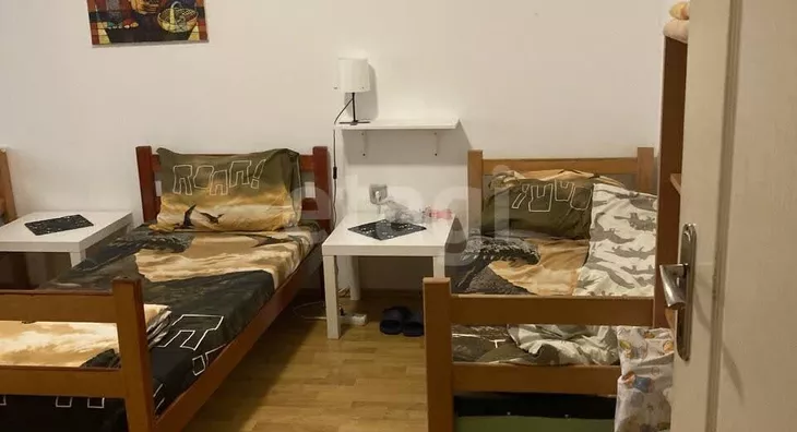 Šestosoban stan | 4zida