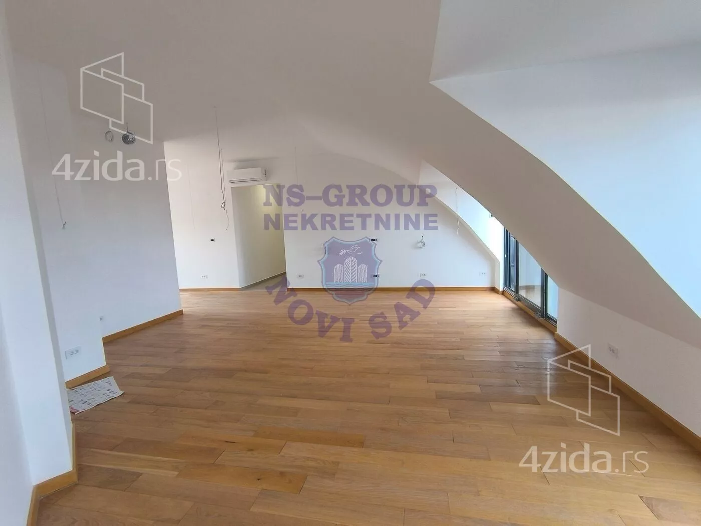 Petosoban stan | 4zida