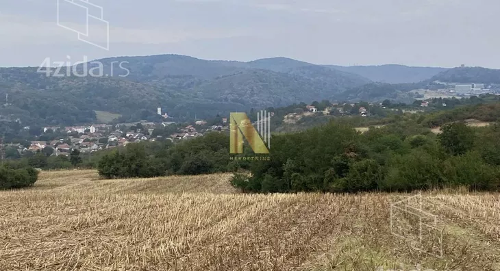 Plac | 4zida