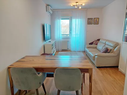 Socijalno | 4zida.rs