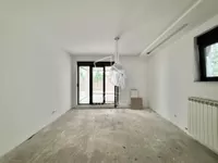 Autokomanda, Voždovac opština, Beograd | 4zida.rs