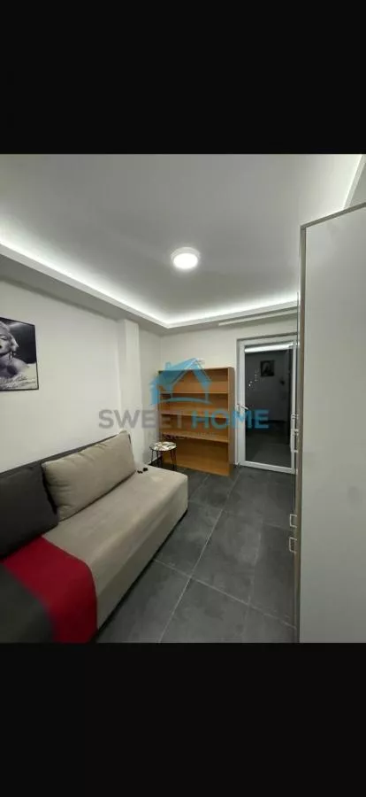 Vojvode Vlahović | 4zida.rs