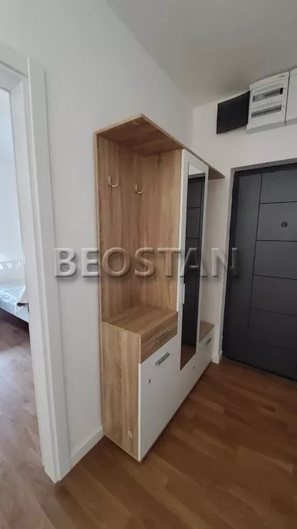 Vojvođanska | 4zida.rs