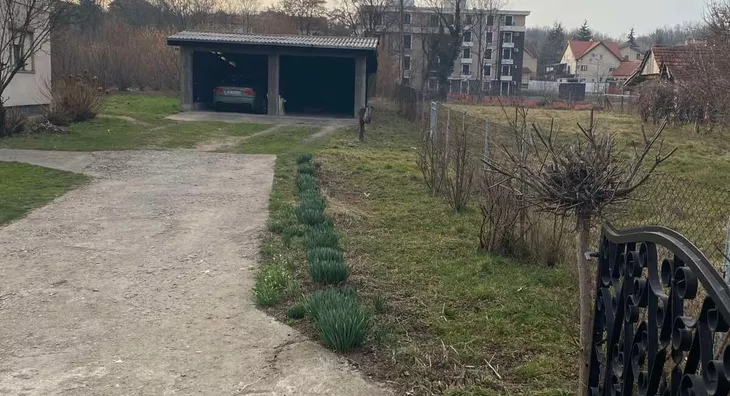 Građevinsko zemljište | 4zida