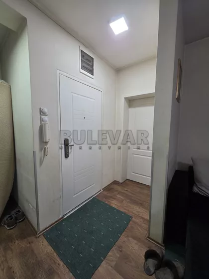 Vase Albanca | 4zida.rs