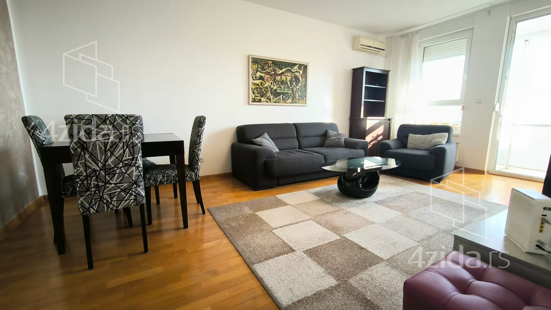 Dvoiposoban stan | 4zida