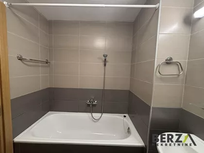 Jugovićevo | 4zida.rs