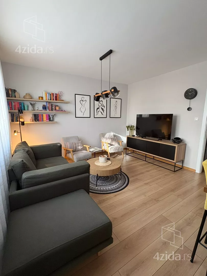 Dvoiposoban stan | 4zida