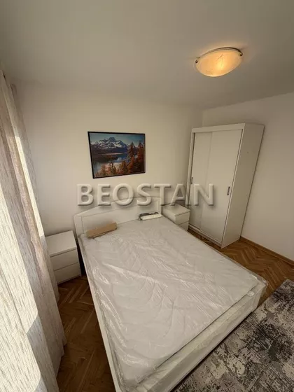 Dzona Kenedija | 4zida.rs