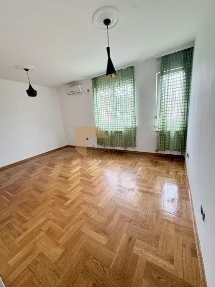 Gospodara Vučića | 4zida.rs