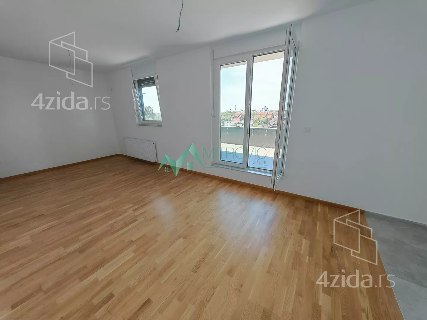 Troiposoban stan | 4zida