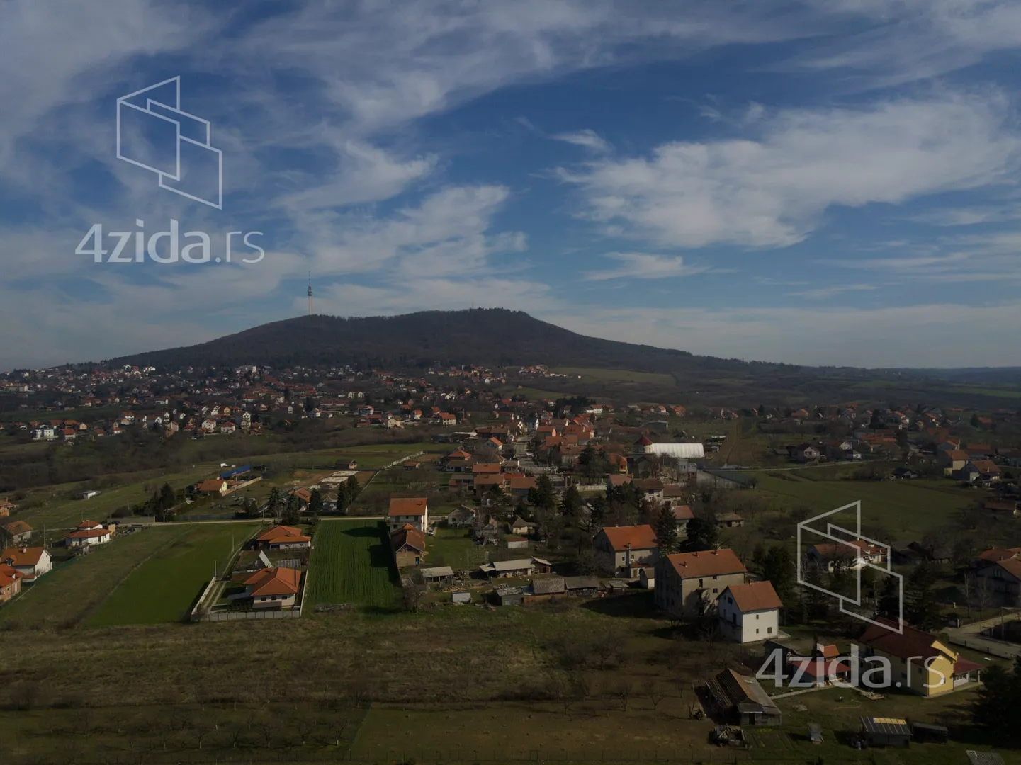 Građevinsko zemljište | 4zida