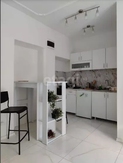 Vele Nigrinove | 4zida.rs