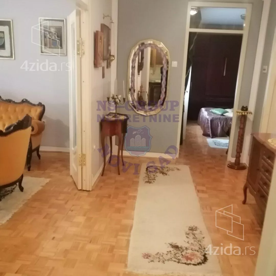 Dvoiposoban stan | 4zida