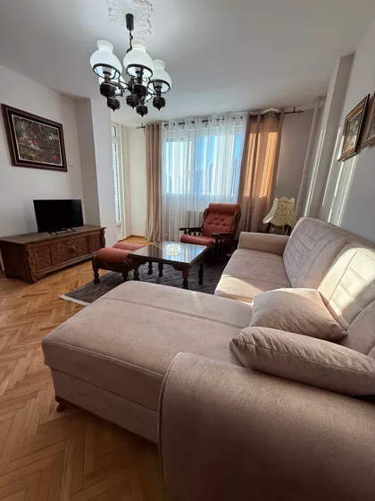 Bulevar Nemanjića 31 | 4zida.rs