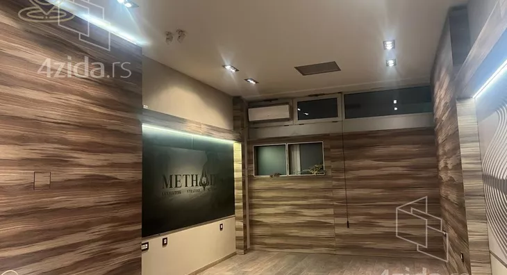 Poslovni prostor | 4zida