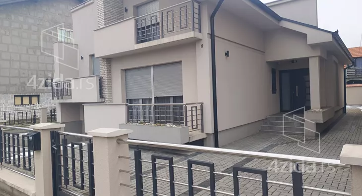 2-etažna kuća | 4zida