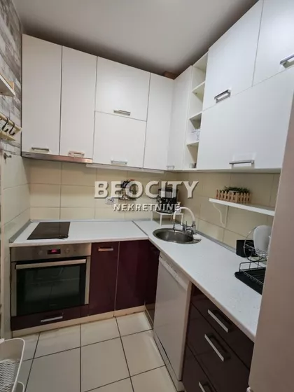 Veselina Masleše | 4zida.rs