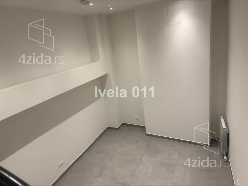 Lokal | 4zida